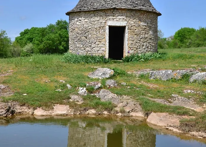 La Maisonnette Sidonie De Ganil Tatil Evi
